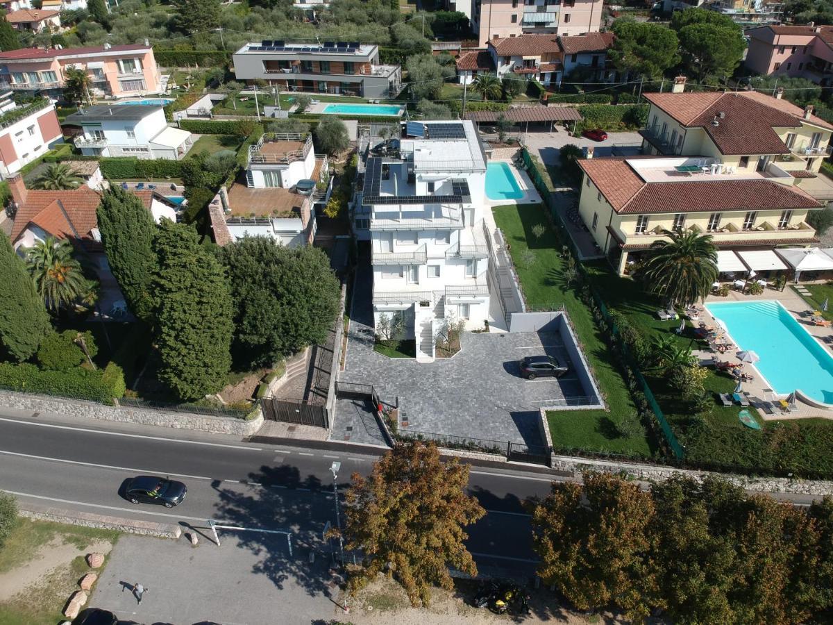 Residence Villa Adriana Bardolino Exterior foto